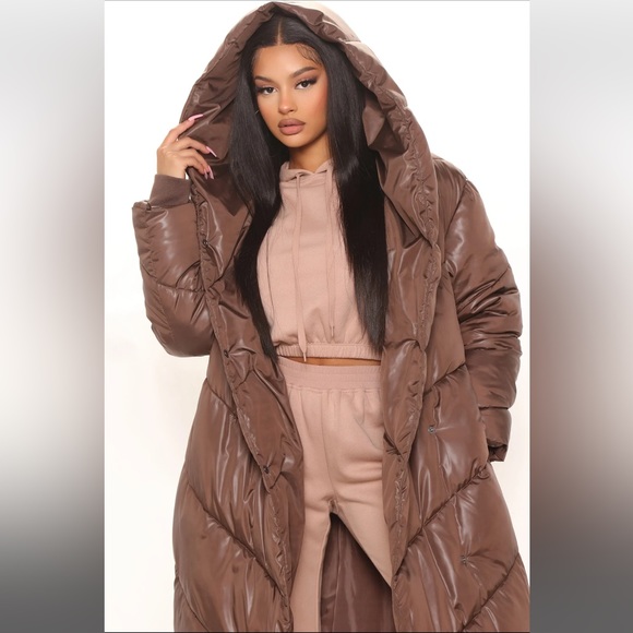 What You Need Puffer Trench // Chocolate - Picture 3 of 6